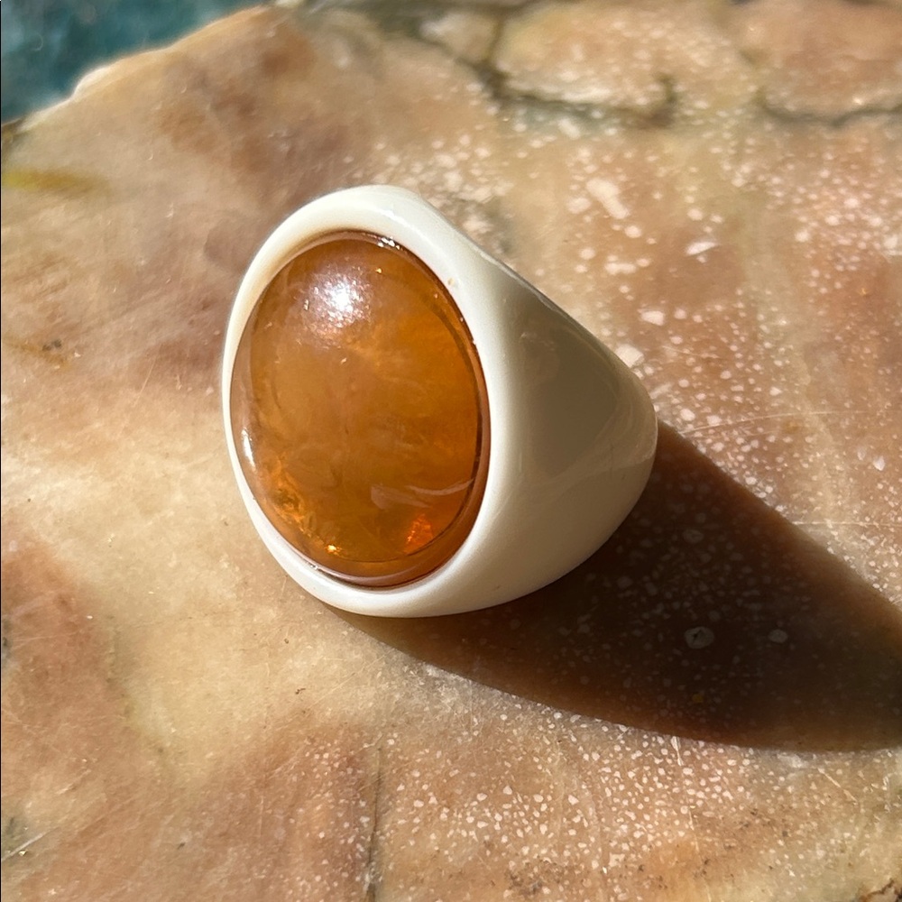 Vintage Amber and Cream Lucite Ring